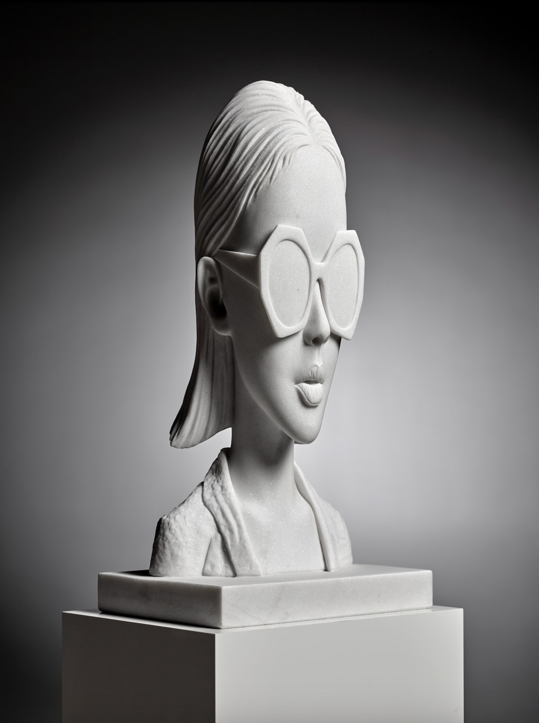 Isabelle Scheltjens, NUR - 40 cm, 2024