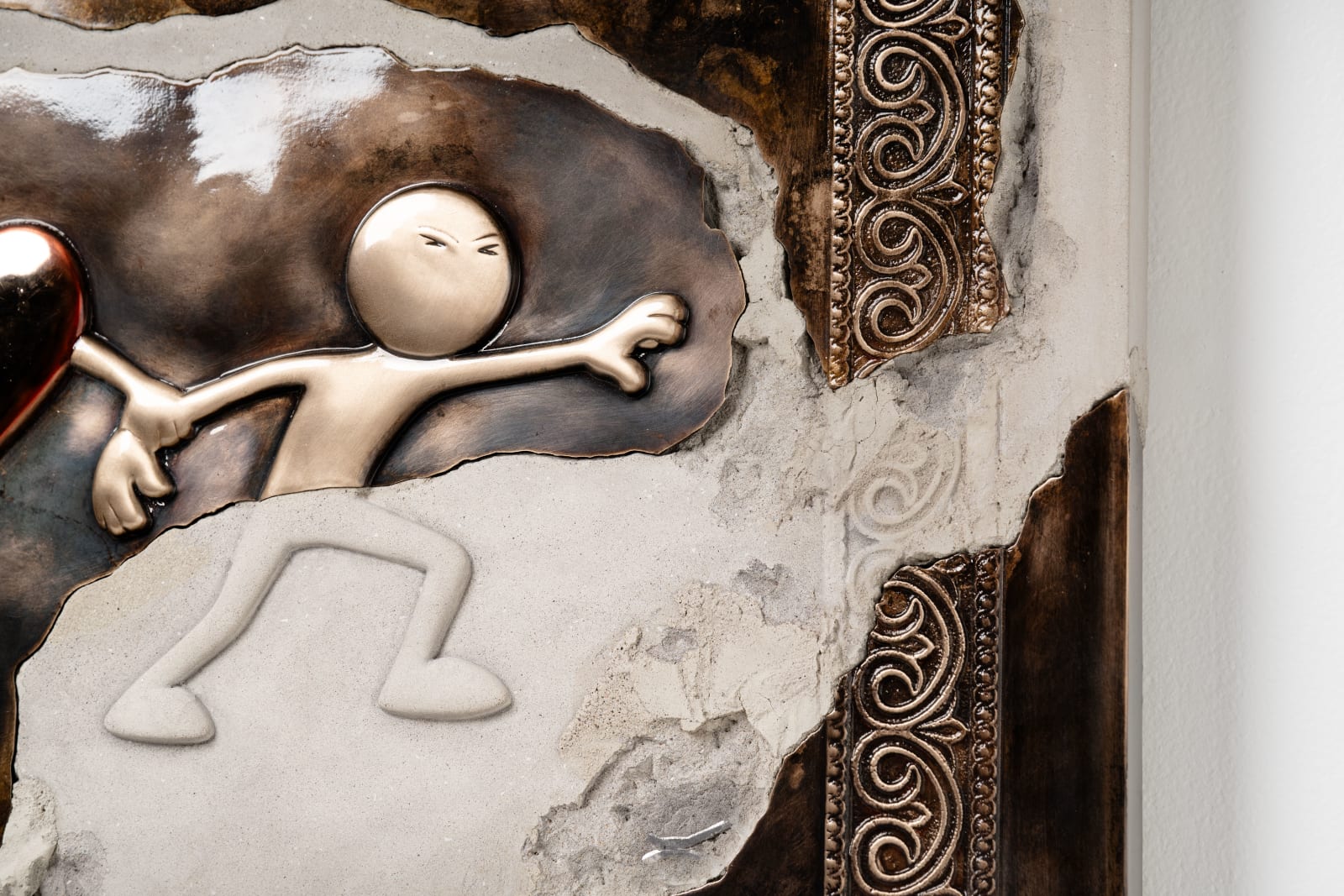 Kaï, Love Holds Us Together - Cement Plaque