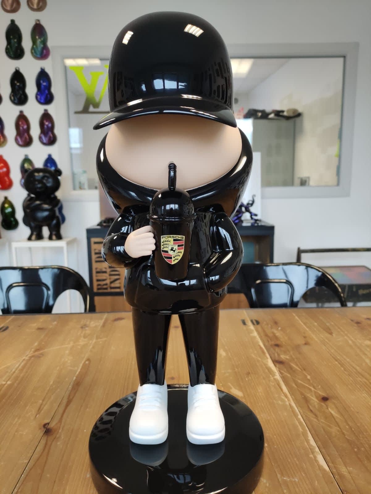 Leo et Steph, Kidcup Sculpture - Porsche Noir, 2023