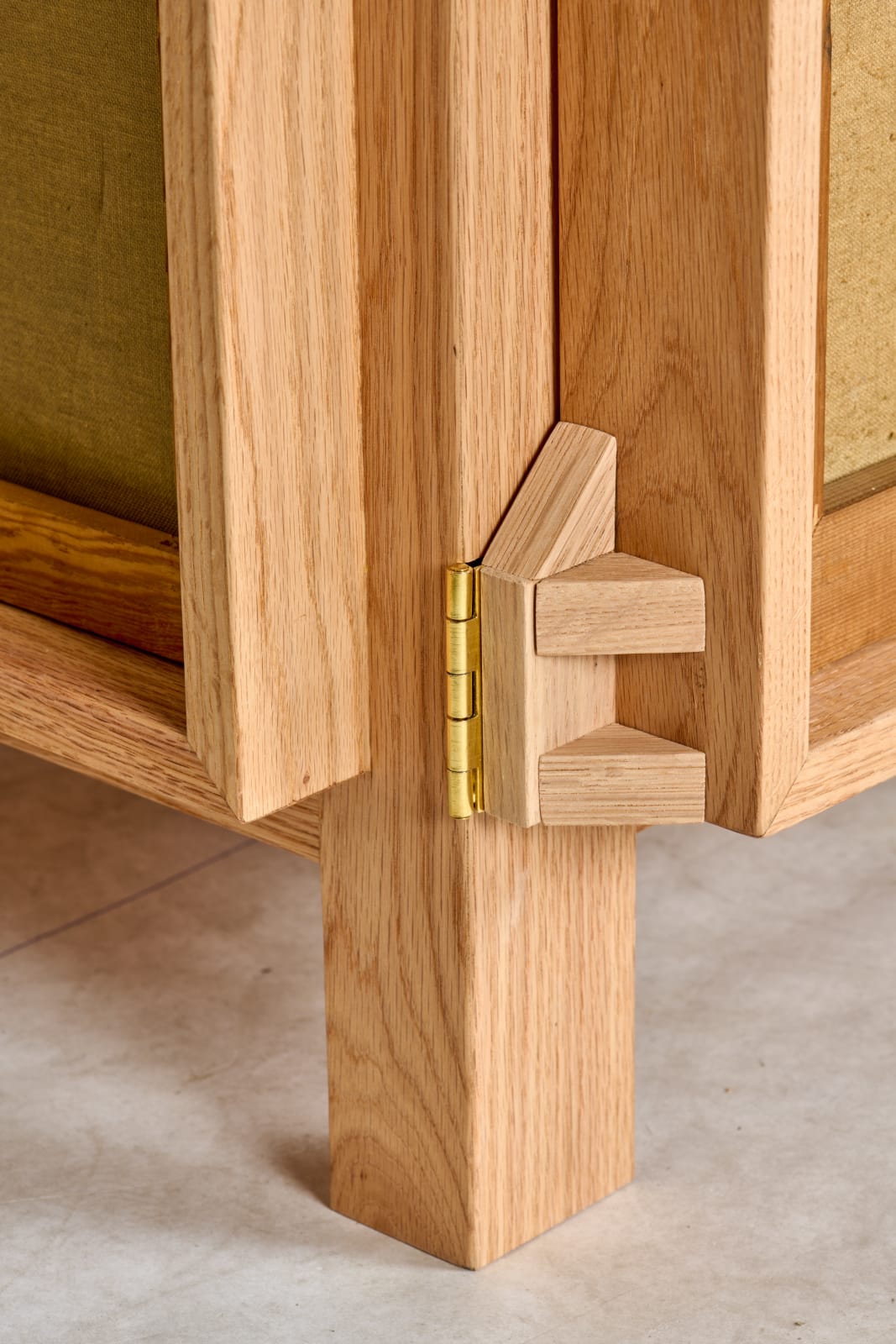 Diederik Schneemann, Paintings Cupboard (Unique Piece), 2023