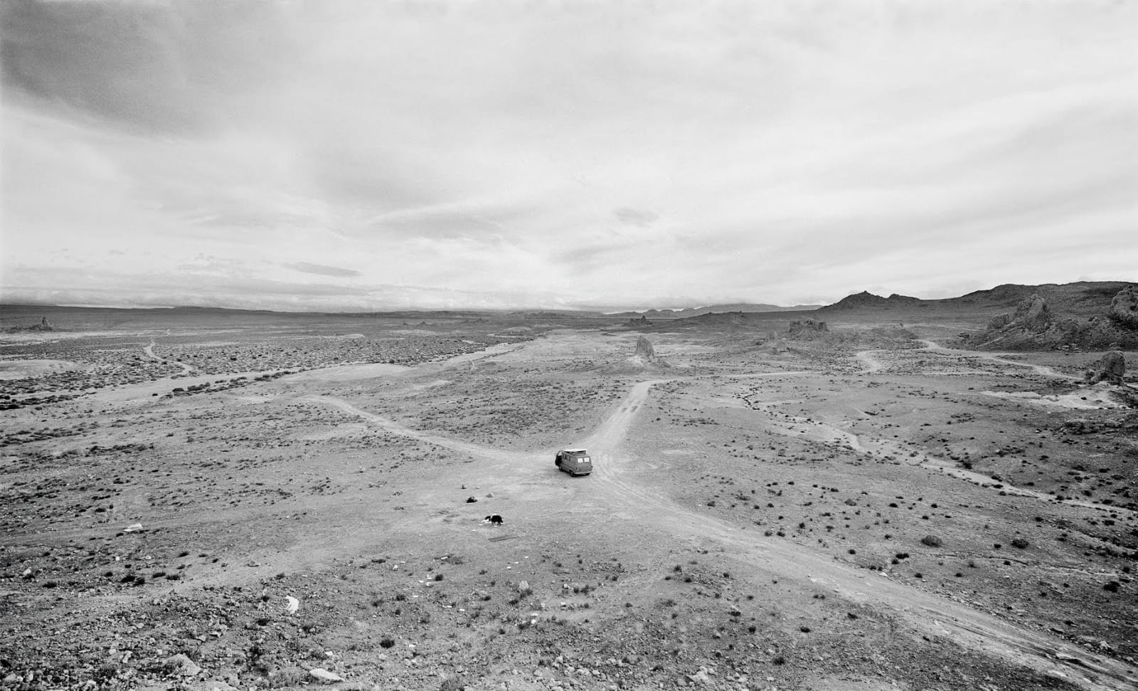Lawrence McFarland, David's Van, Kodak Checking Out Garbage, Mojave Desert, California, 1982