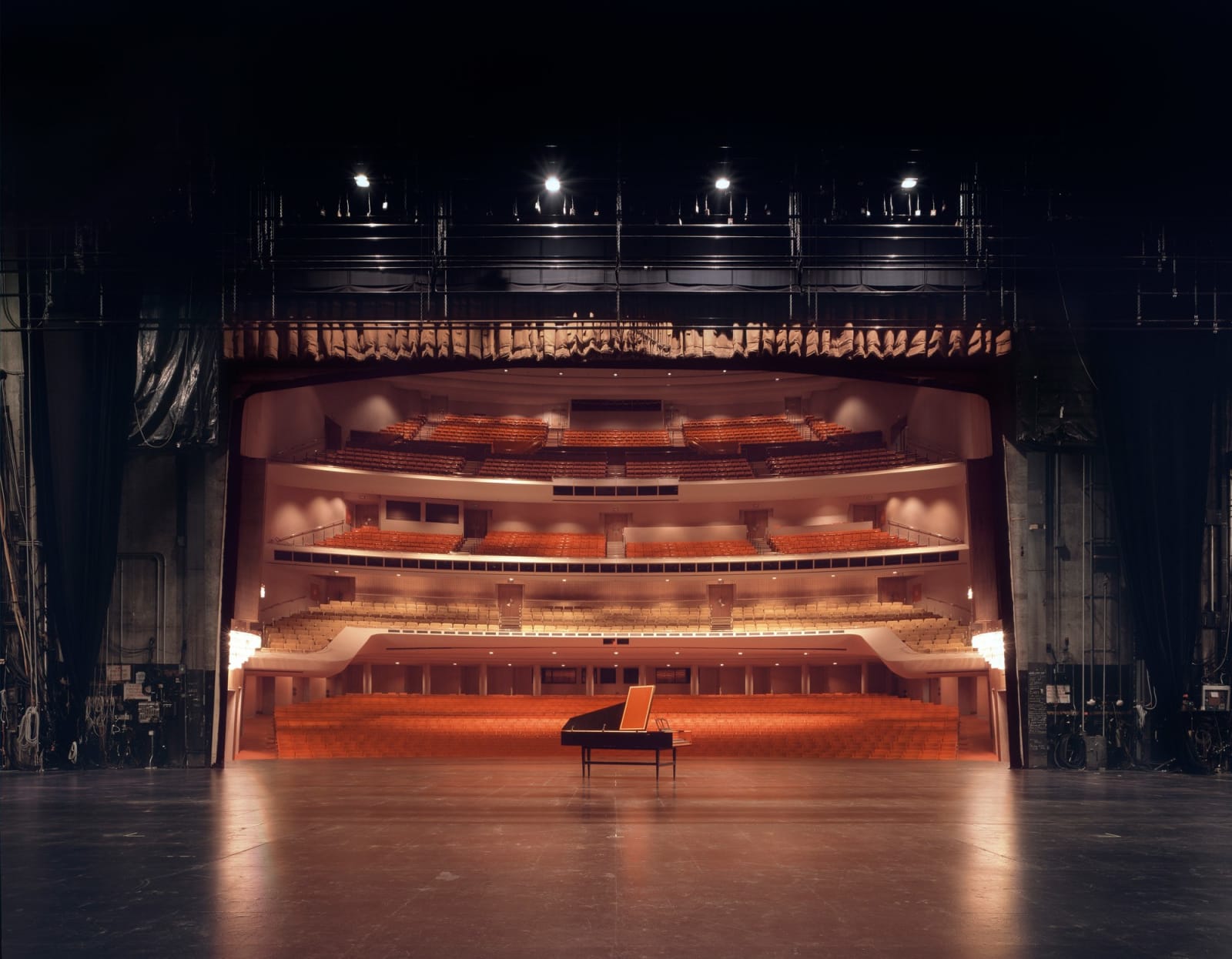 Klaus Frahm, LA Opera, Dorothy Chandler Pavilion, Los Angeles, 2019