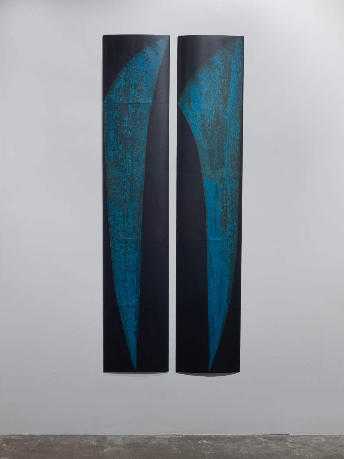 Nikolai Ishchuk, Blue Swell (1), 2019