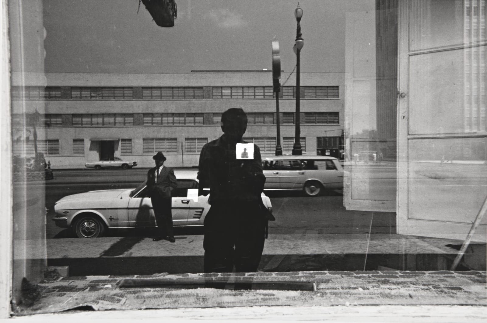 Amazon.com: Lee Friedlander: Self Portrait: 9780870703386