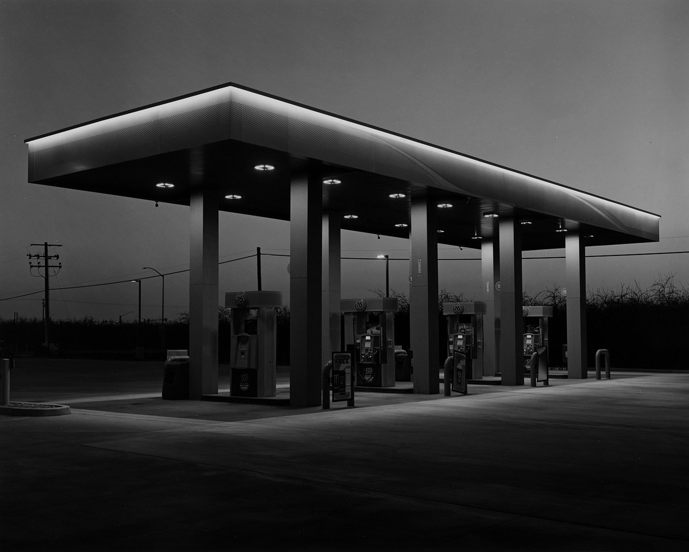 Ryan McIntosh, Gas Station, Near Taft, CA, 2022