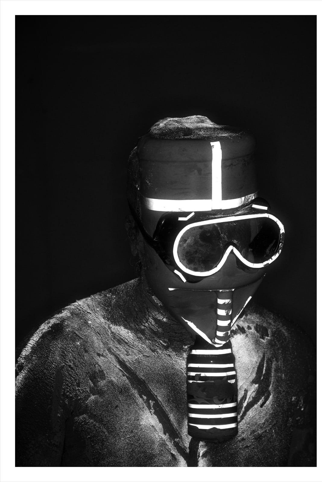 Rodrigo Valenzuela, Mask #6, 2018