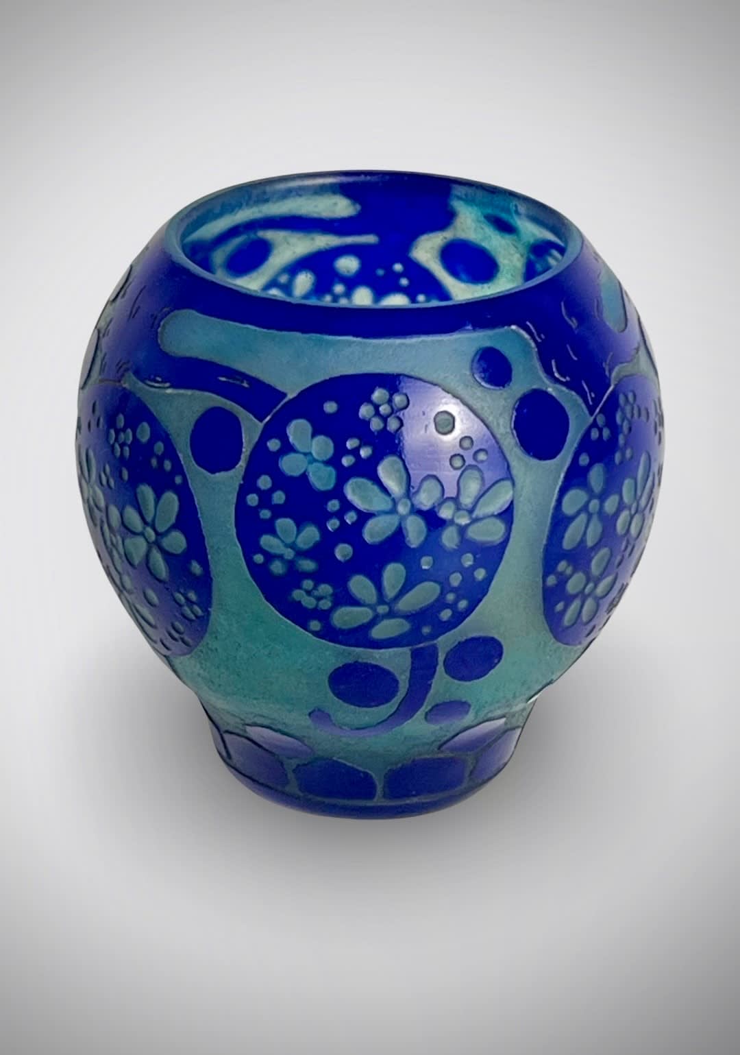 Le Verre Francais, Art Deco Glass "Azurettes" Glass, Circa 1923