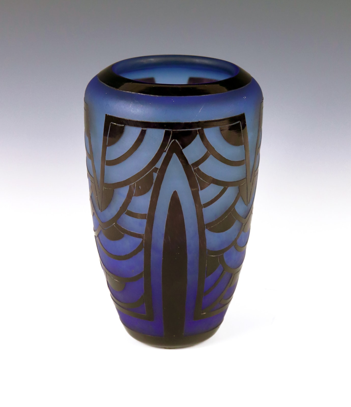 Le Verre Francais, Nénuphars Bleus Vase, 1928