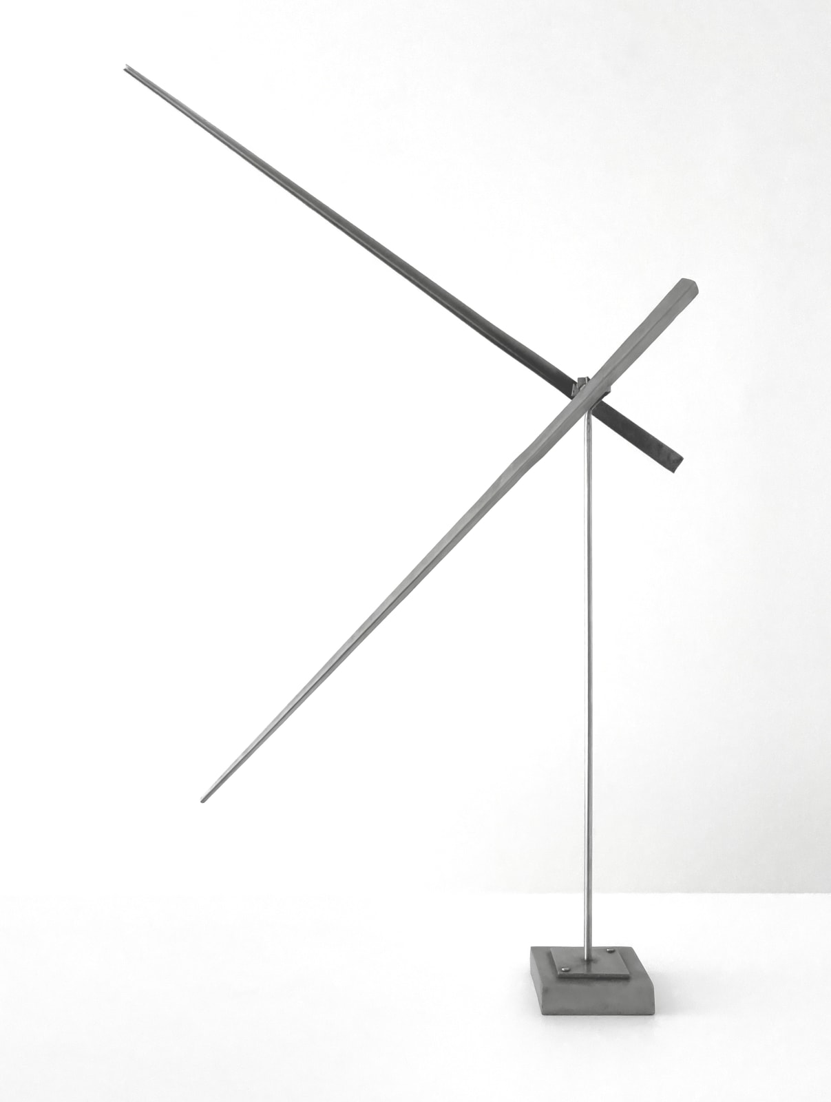 George Rickey, One Up One Down Oblique, Var.III, 1975