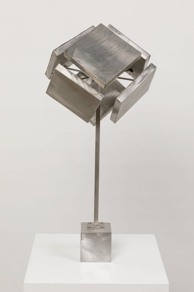 George Rickey, Unstable Cube III, 1969-70