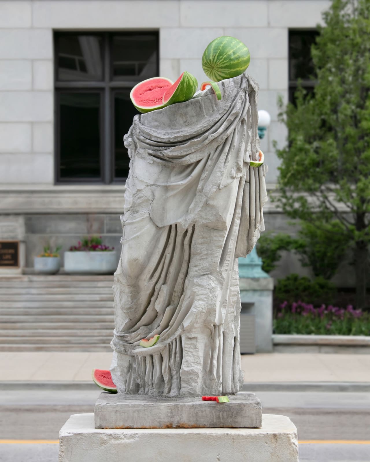 Tony Matelli, Half Hera, 2018