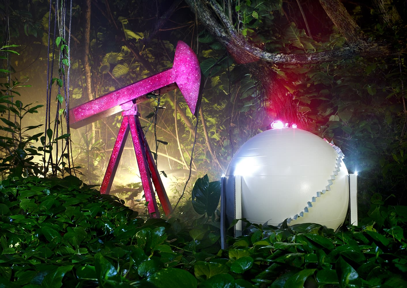 DL 2013 GAS_EXXON