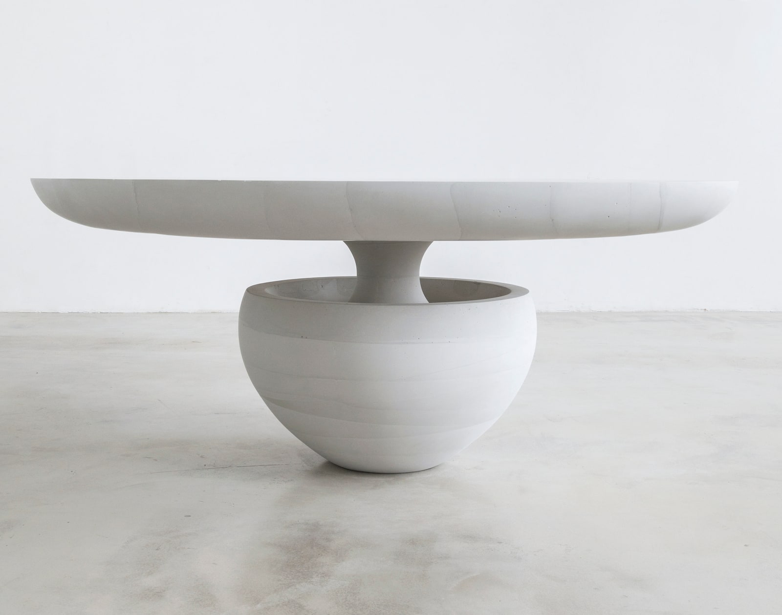 Fernando Mastrangelo, Ghost Table