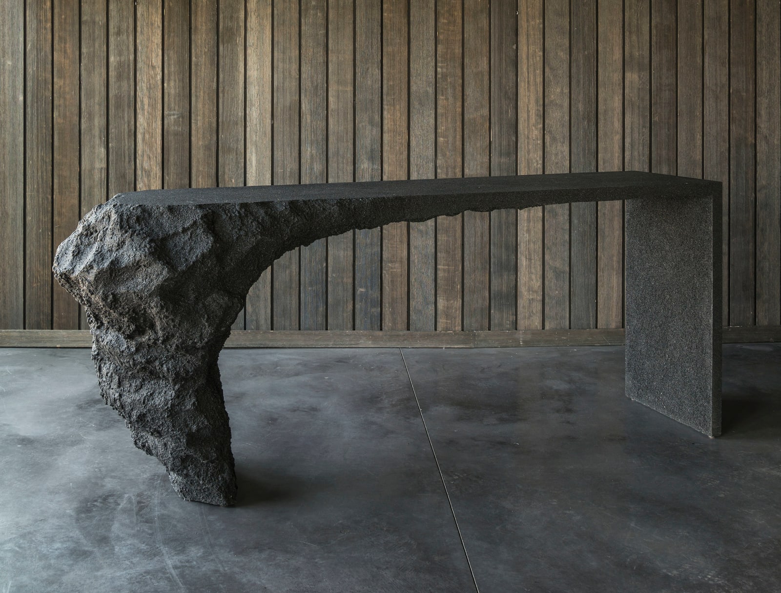 Fernando Mastrangelo, Petra High Table (1 Hotel)