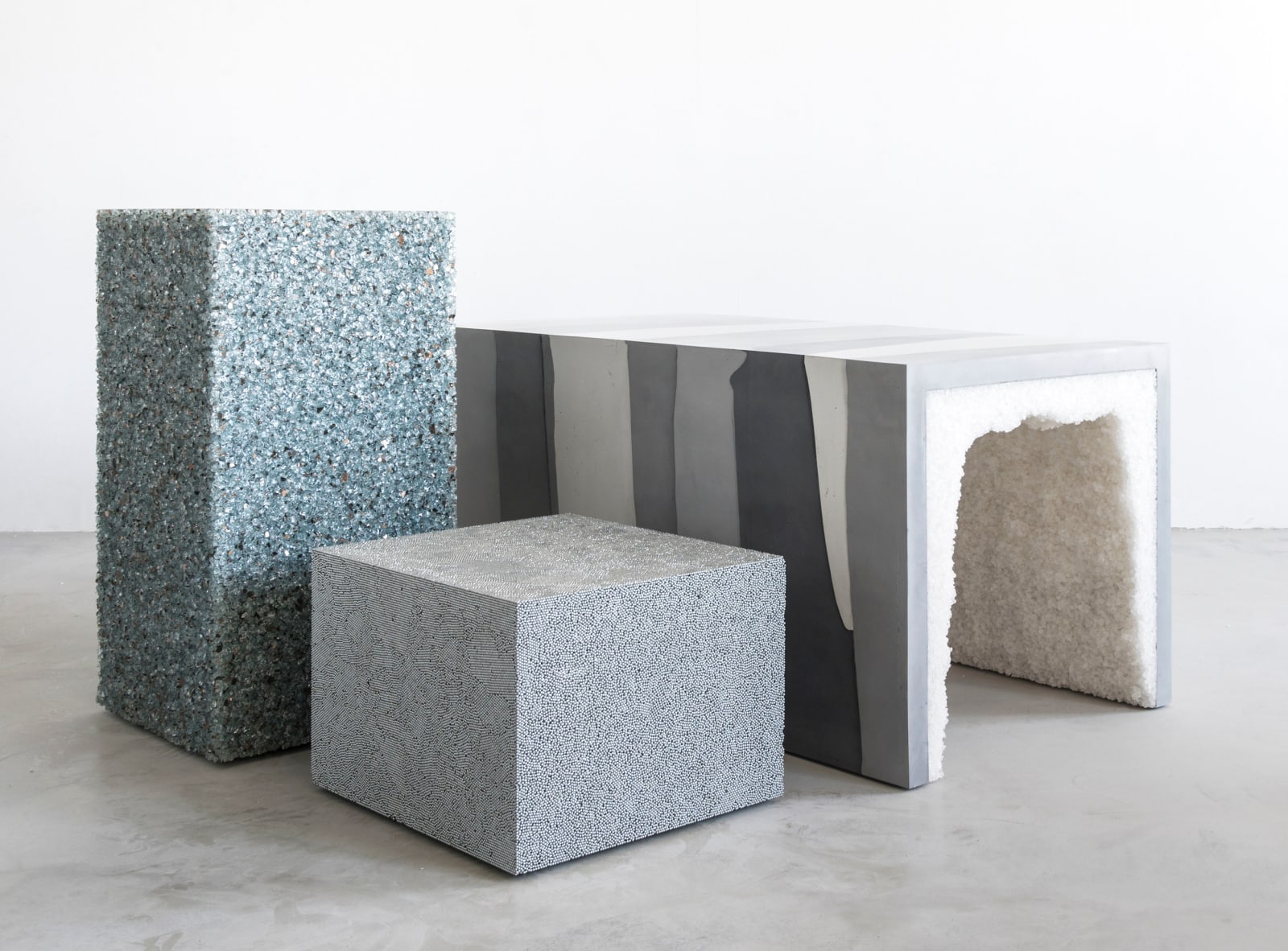 Fernando Mastrangelo, Strata 3 XL Side Table