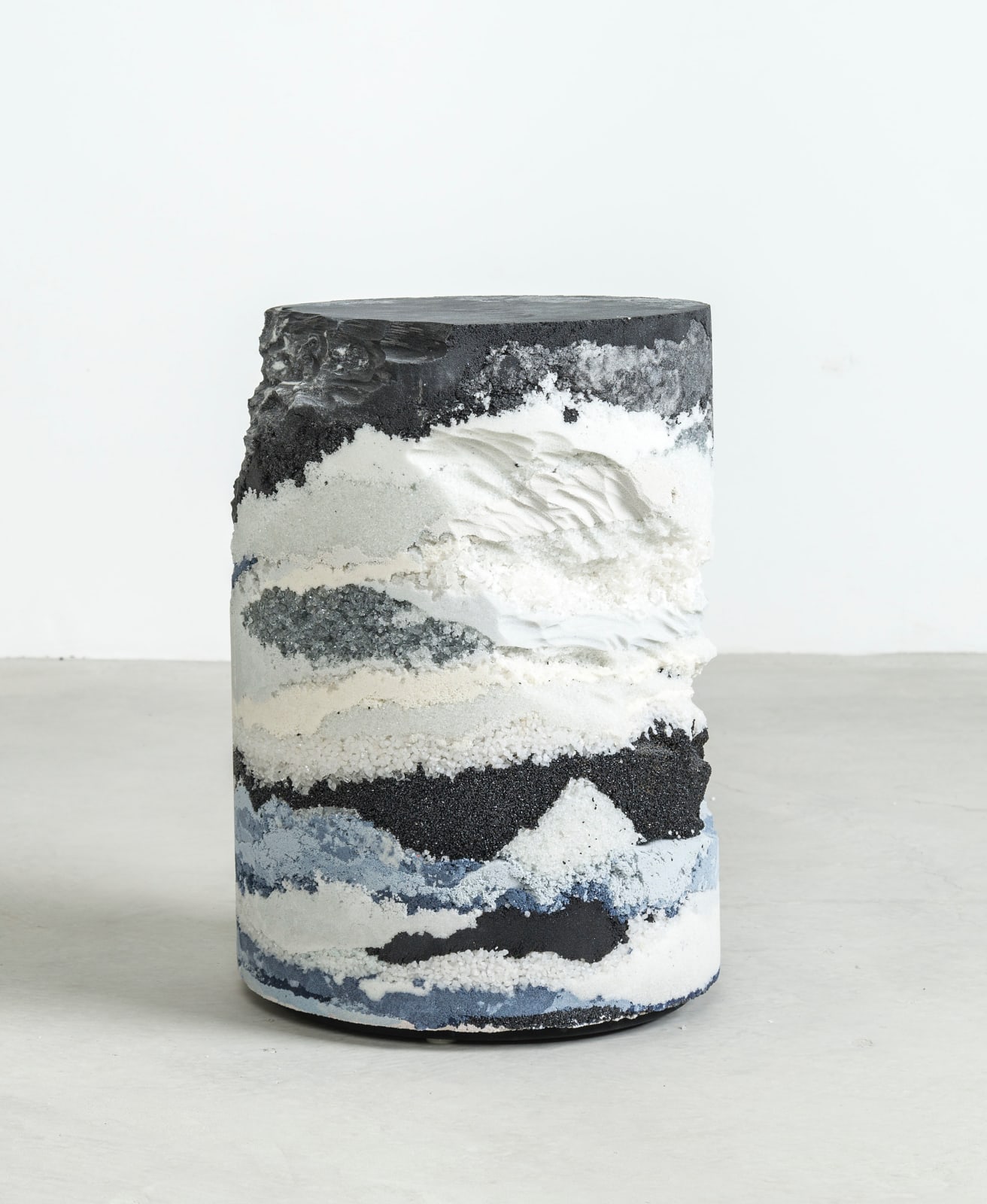 Fernando Mastrangelo, Strata