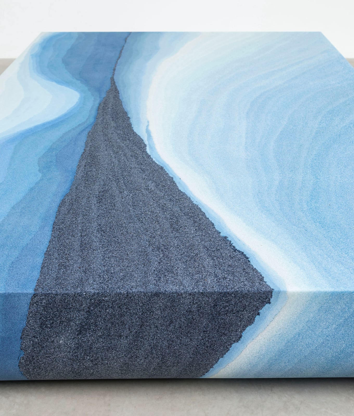 Fernando Mastrangelo, Vancouver Coffee Table (XL-MR)