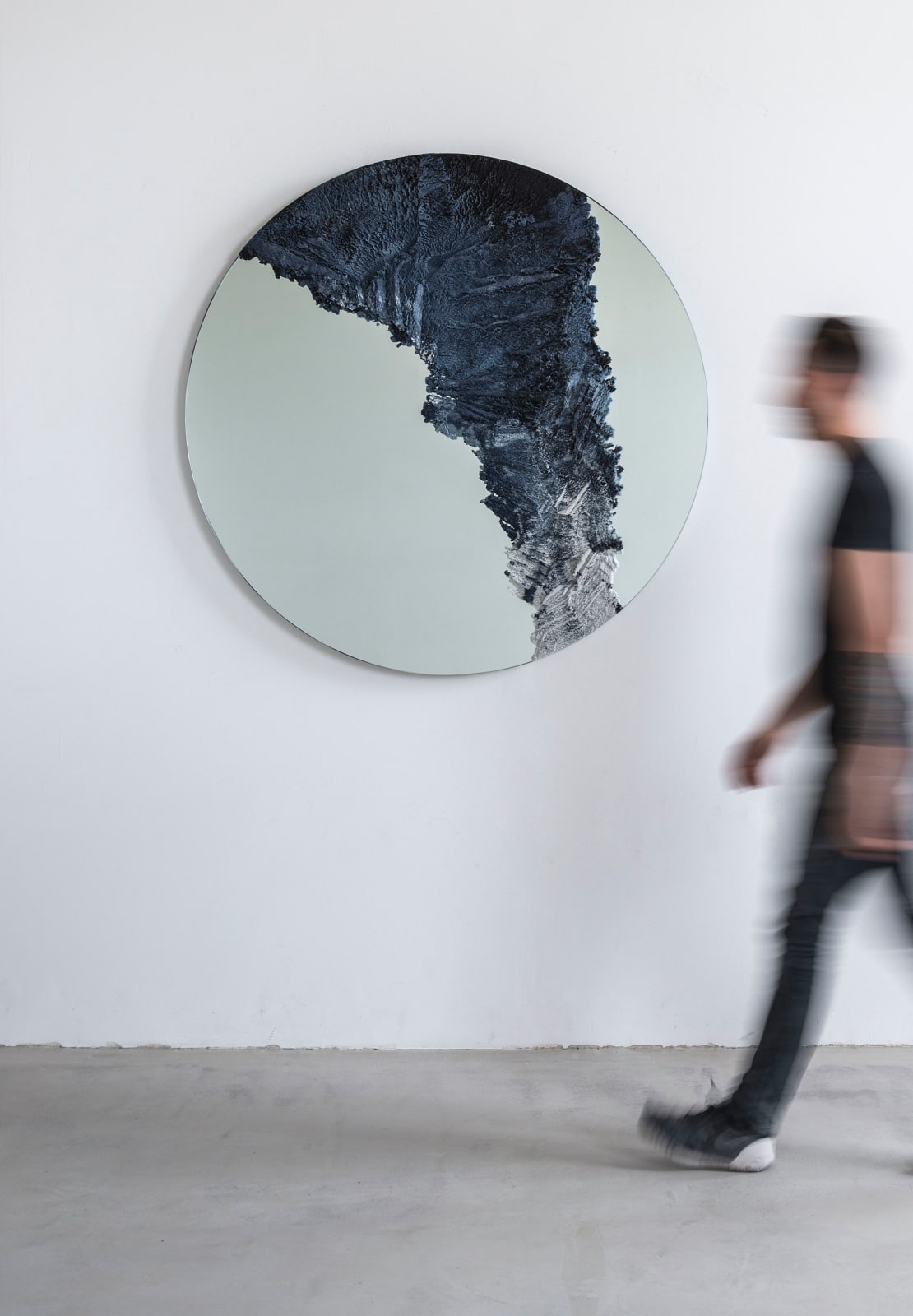 Fernando Mastrangelo, Drift Mirror (OG Navy)