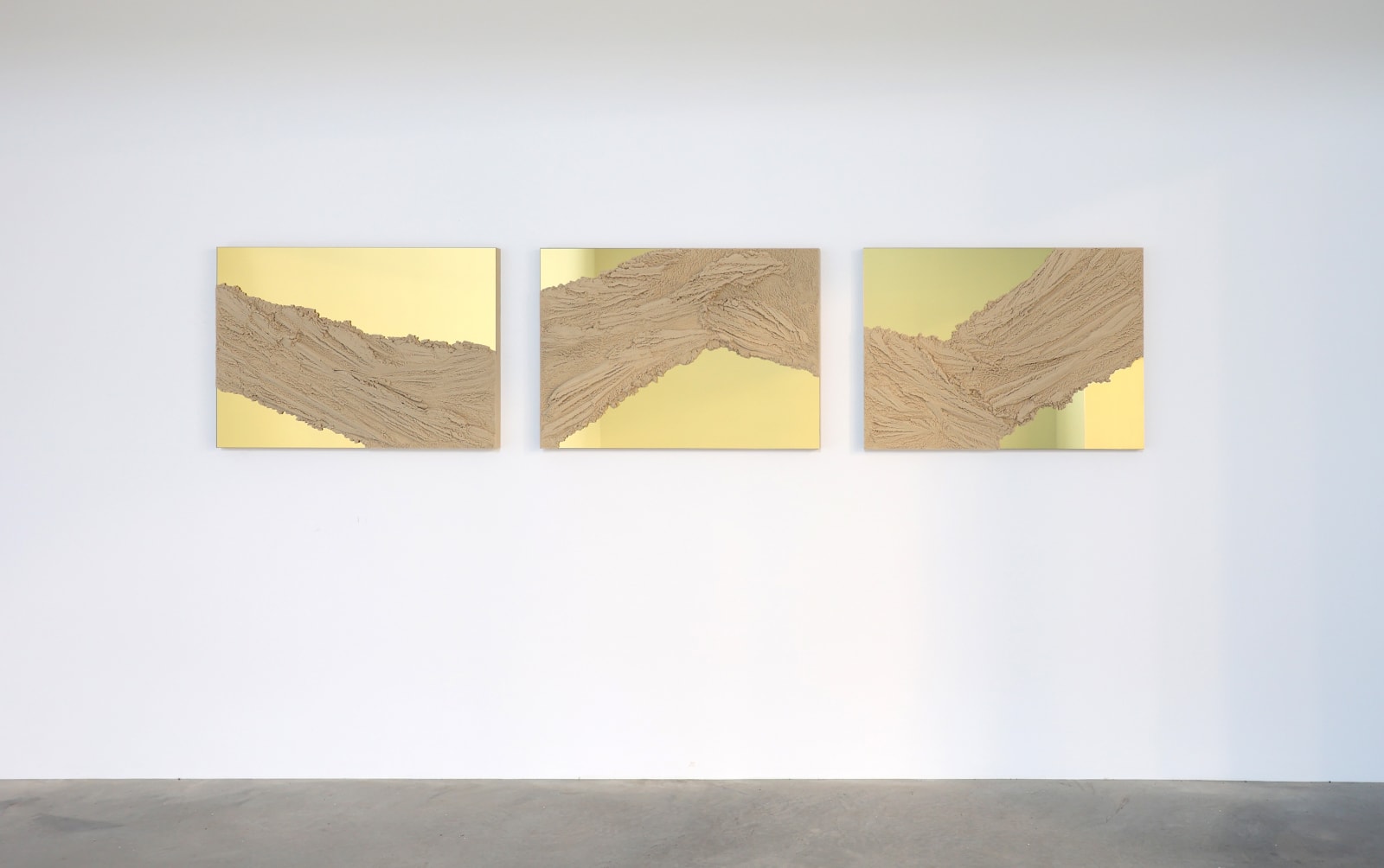 Fernando Mastrangelo, Sahara Triptych (Fendi)