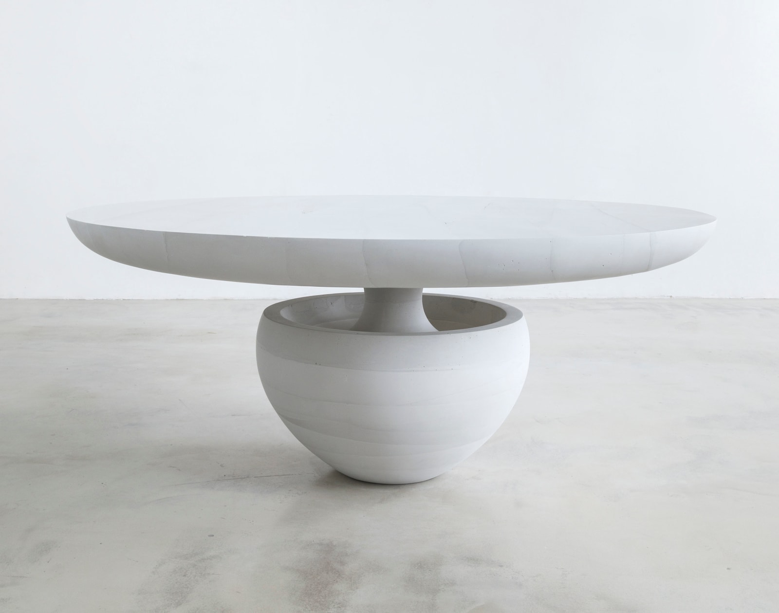 Fernando Mastrangelo, Ghost Table