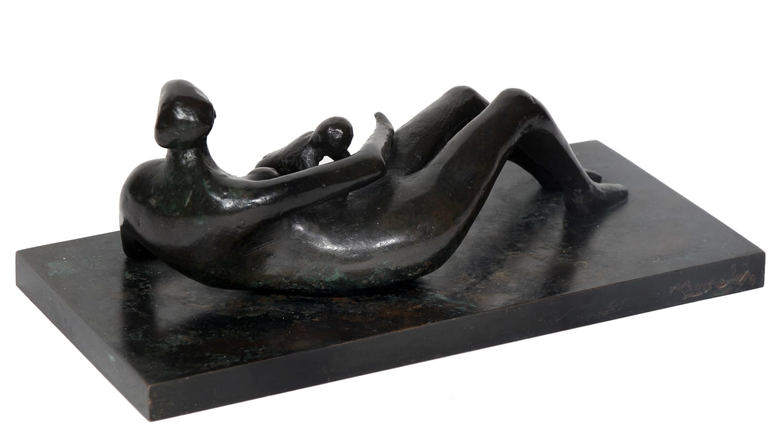 Henry Moore, Reclining Mother and Child, 1, 1975