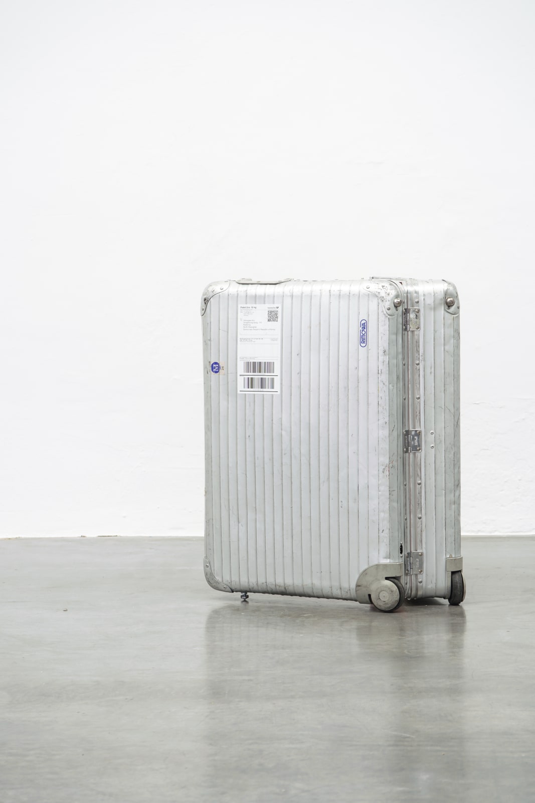 Ju Young Kim, Unsent Parcel, 2022