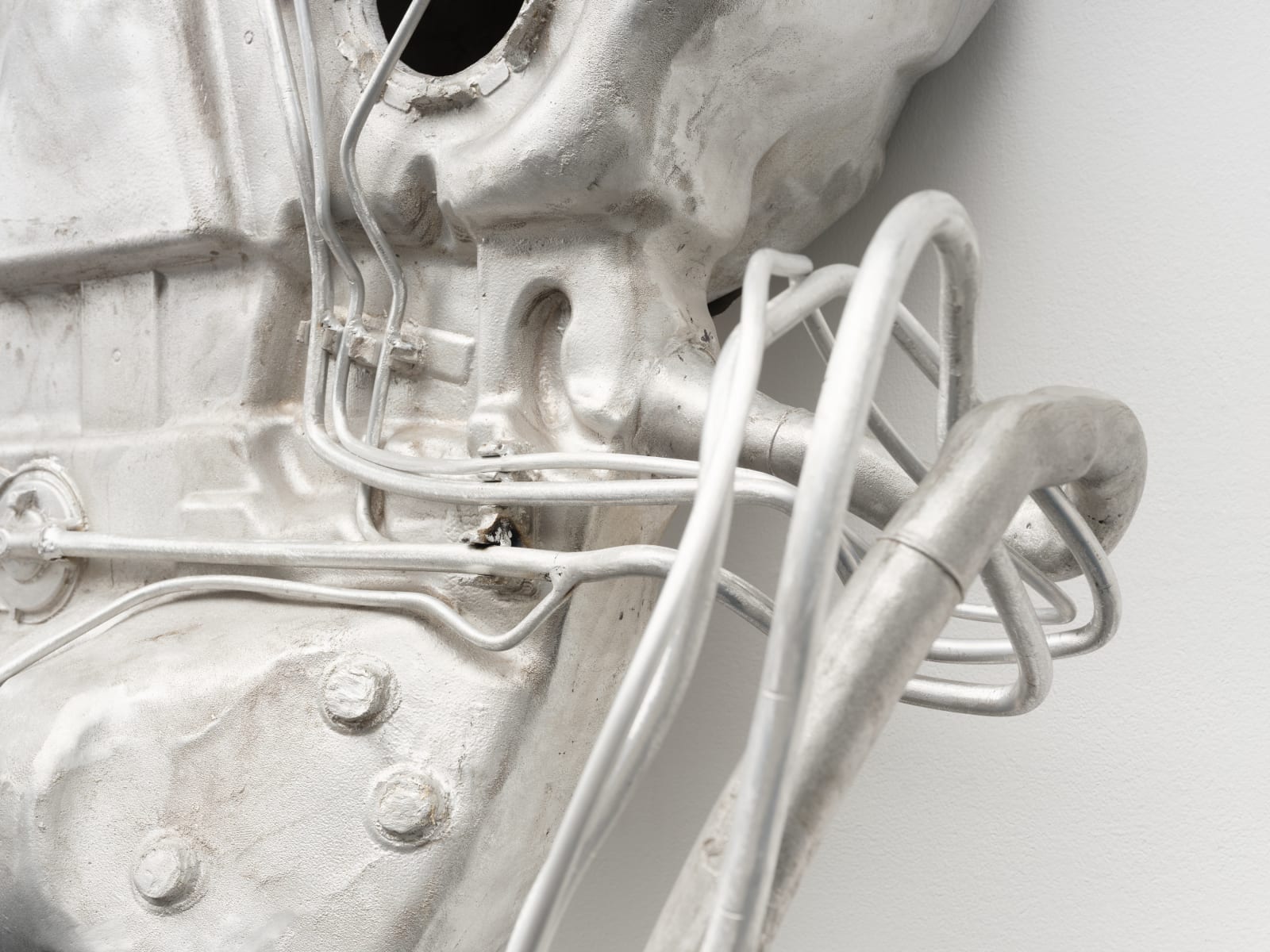 Michael Sailstorfer, Tank A1, 2025