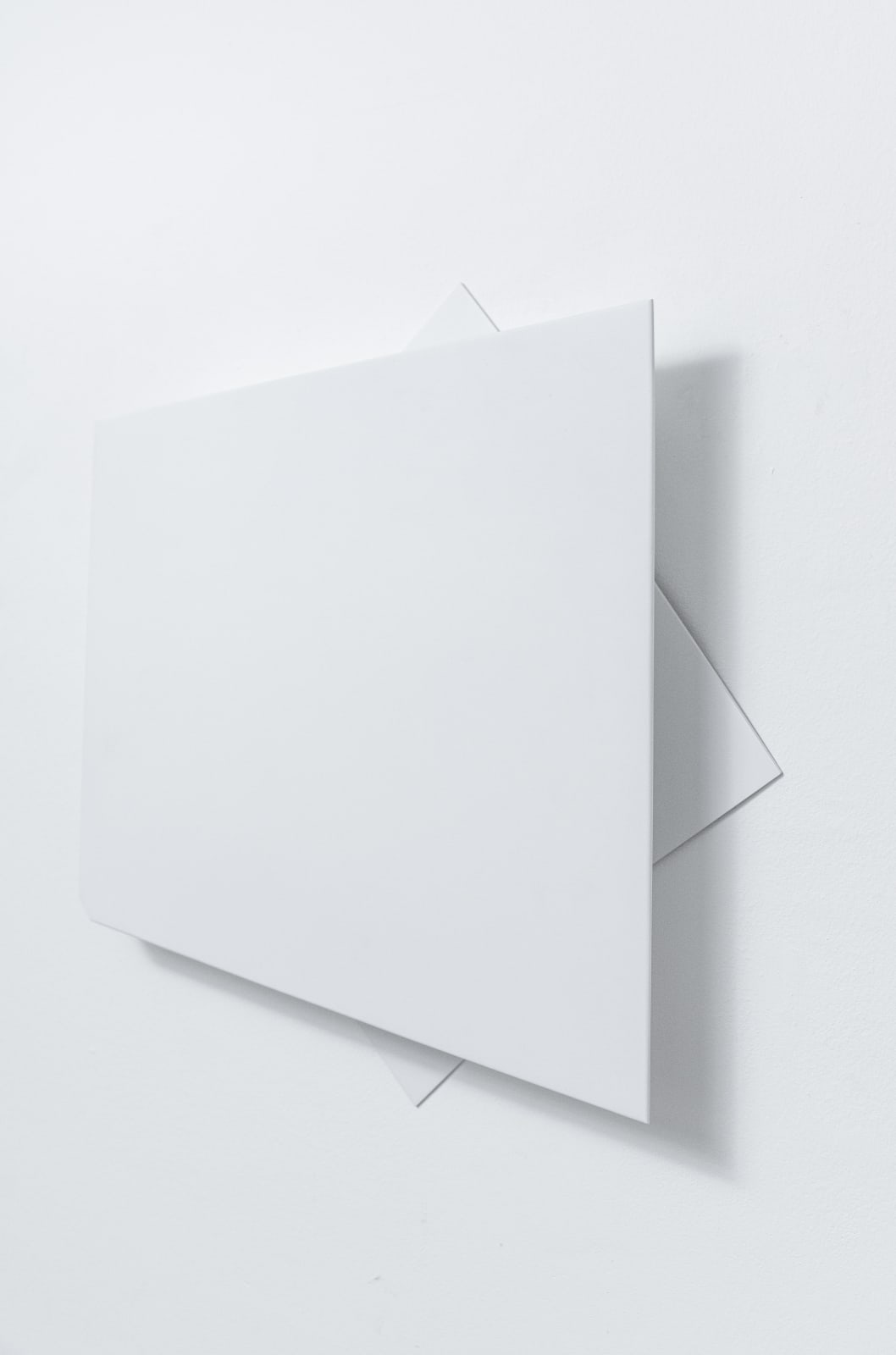 Sébastien de Ganay, White Folded Flat Hat 03, 2016
