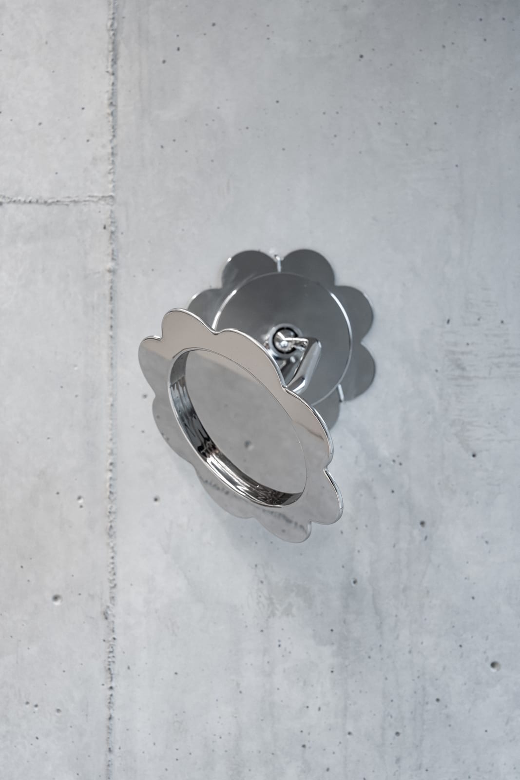 Dorota Gawęda and Eglė Kulbokaitė, Yield (Twinning), 2025