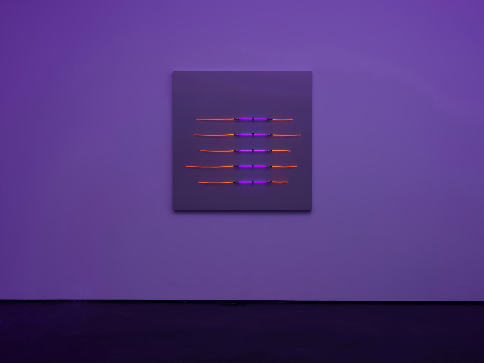 Brigitte Kowanz, High Five, 2021