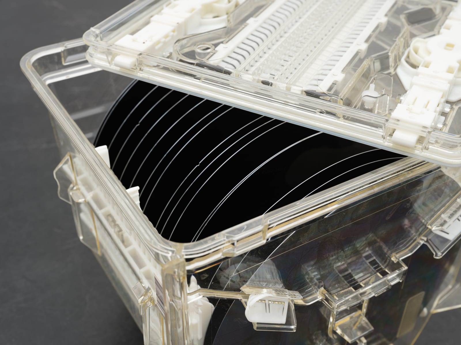 Justin Urbach, Fractal Breeze WIP T1_001 - T1_006, T2_007 - T2_012, WIP T3_001 -T3_003, 2023