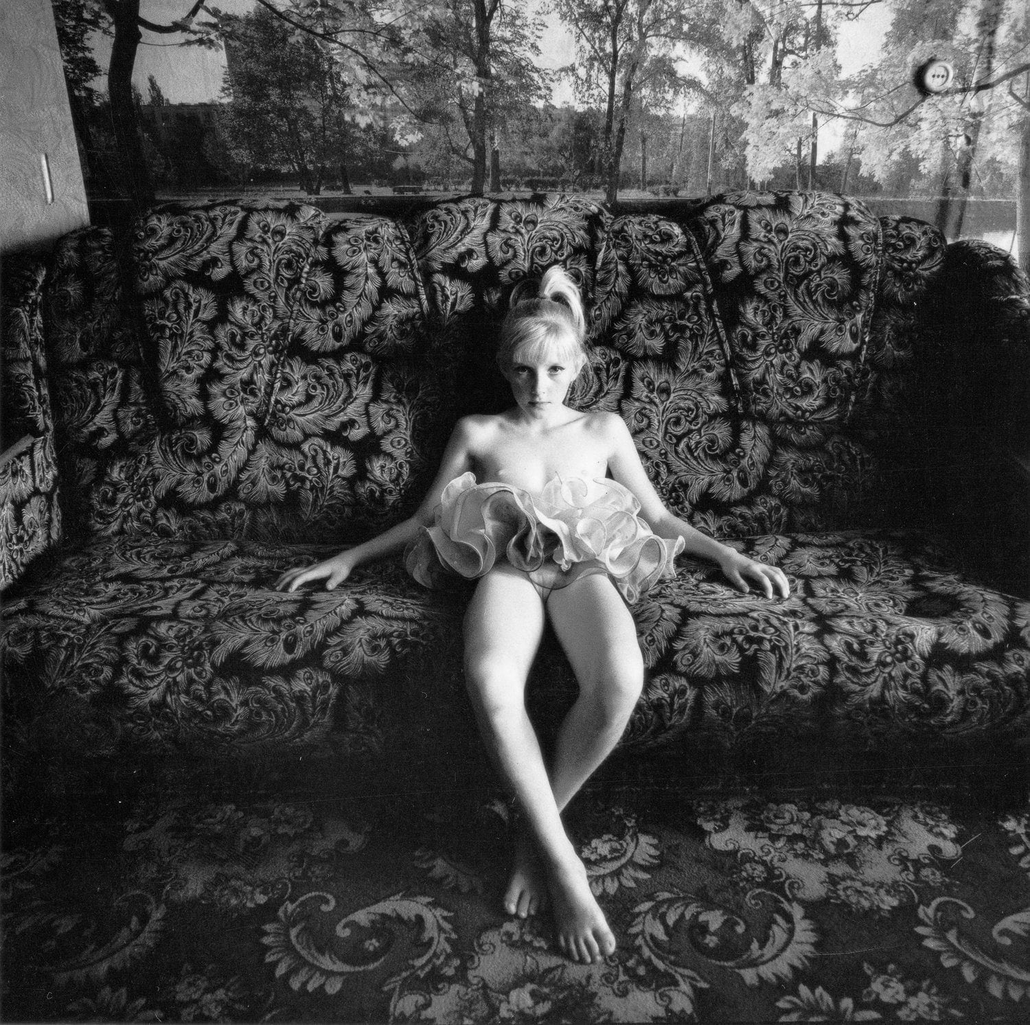 Michal Chelbin, Xenia on a Couch, Russia, 2003