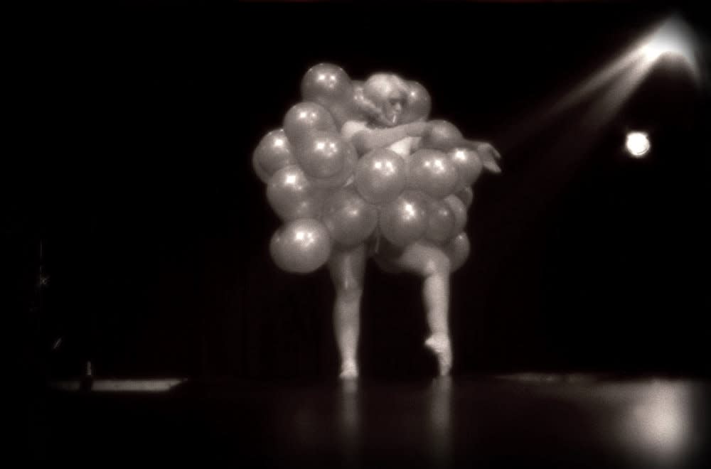 Rocky Schenck, Balloons and Cigarettes, 2002