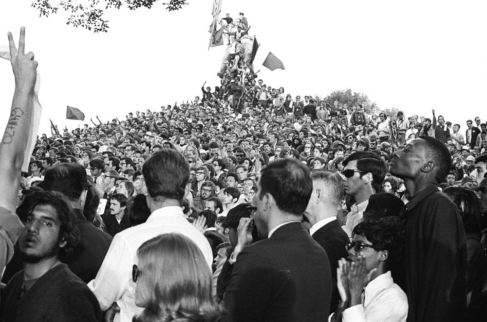 Howard L. Bingham, Democratic Convention, Grant Park, Chicago, 1968