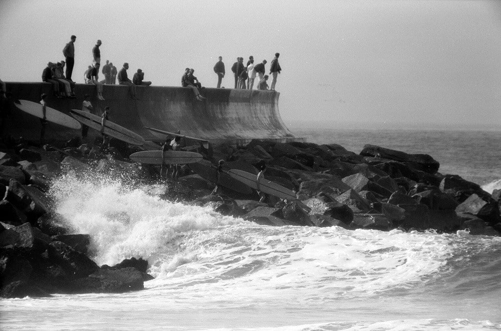 LeRoy Grannis, Hittin' It, Redondo Breakwater, 1963