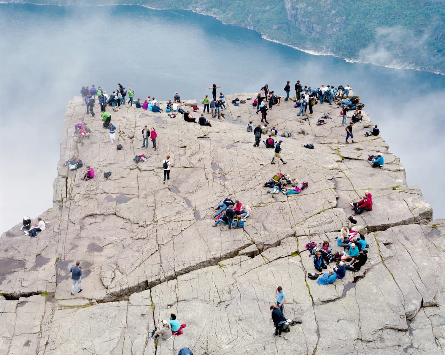 Massimo Vitali, Preikestolen (#4489), 2011