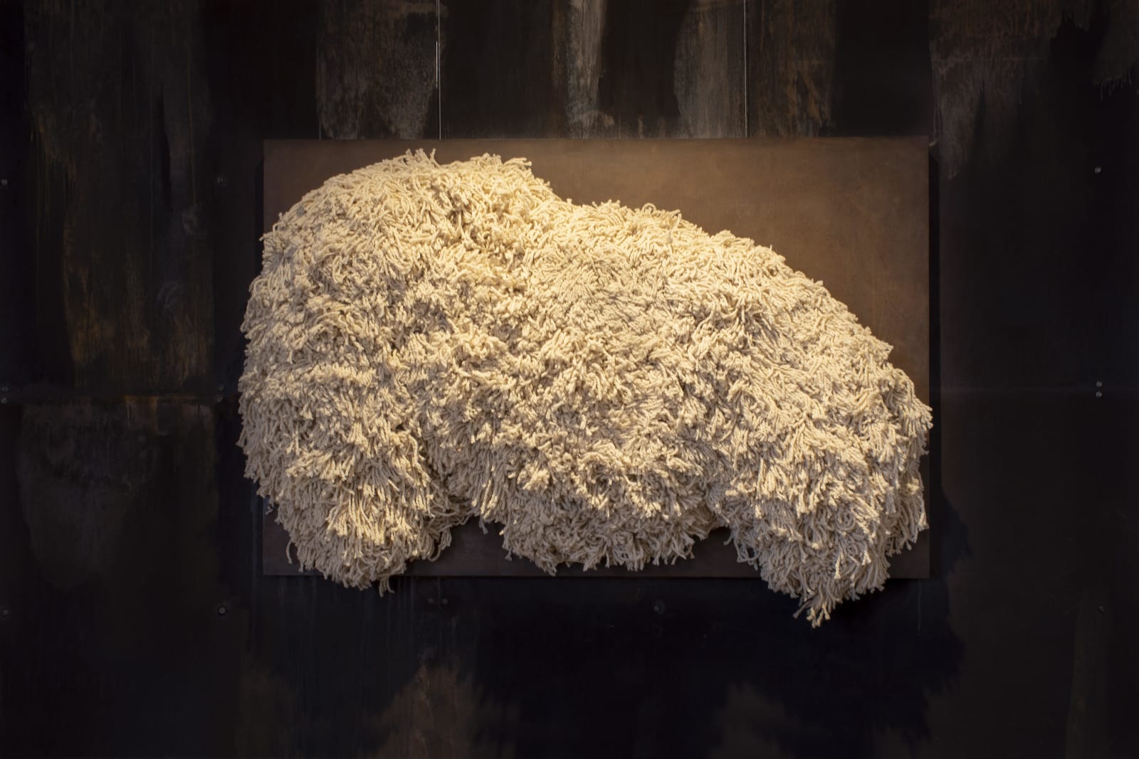 Amine El Gotaibi, Brebis Séduction (The seducing sheep), 2021 | MCC Gallery