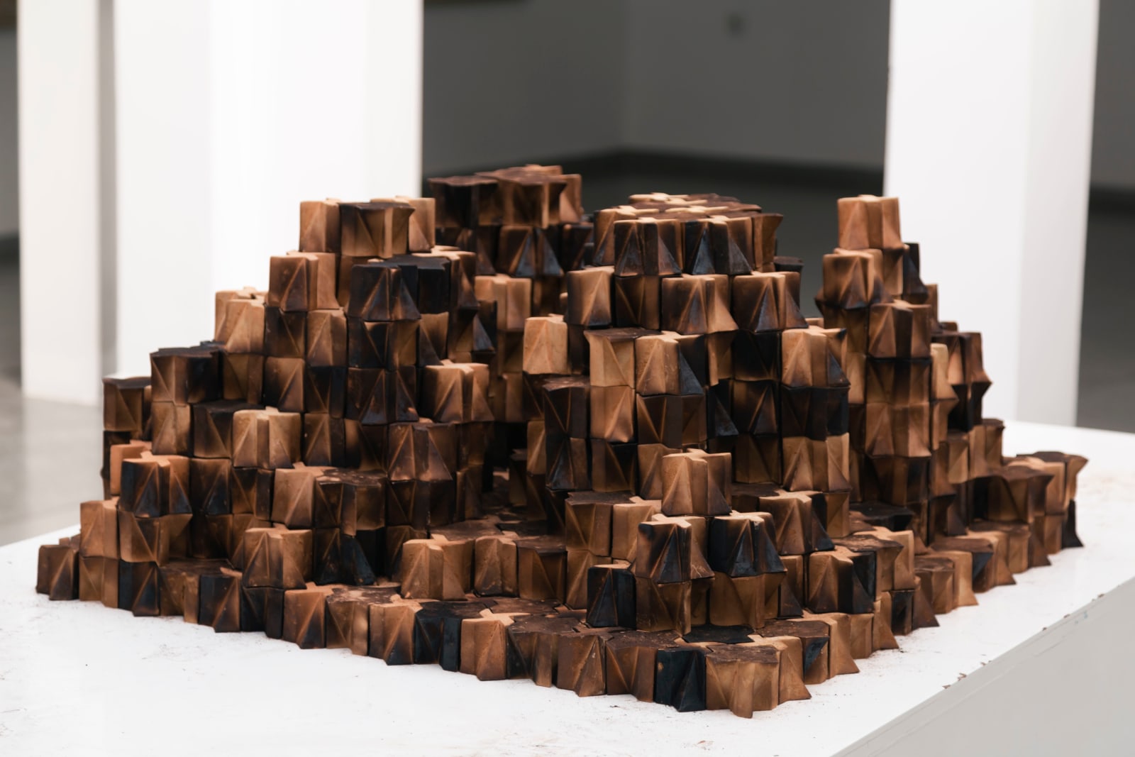 Amine Asselman, Crystalline II, 2025