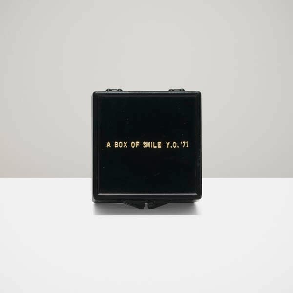 Yoko Ono, A Box of Smile, 1984