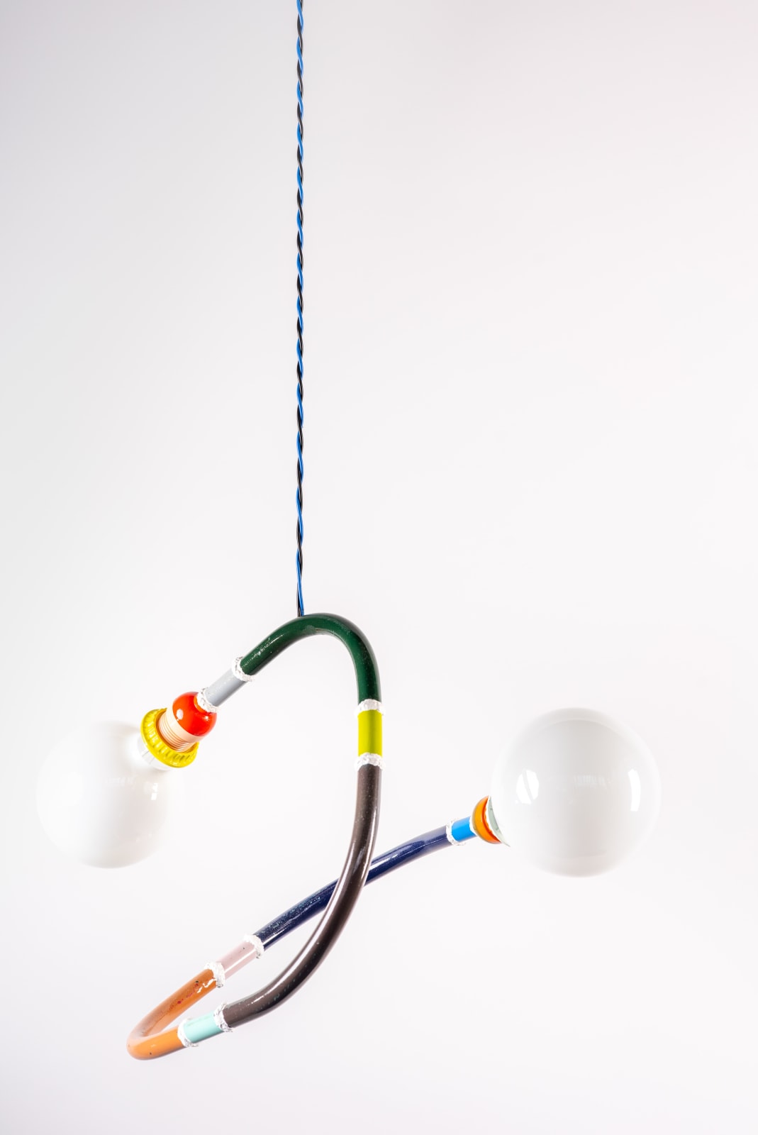 Andy Coolquitt, hanging flip, 2022