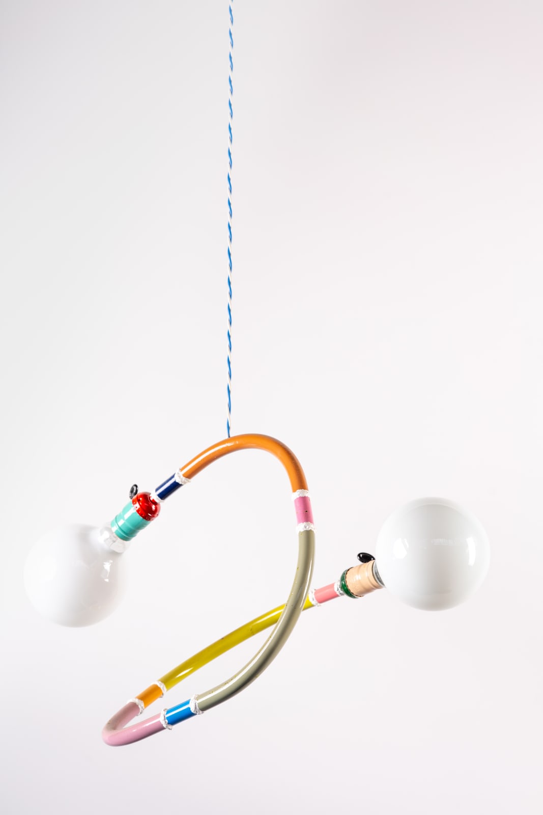 Andy Coolquitt, hanging flip, 2022