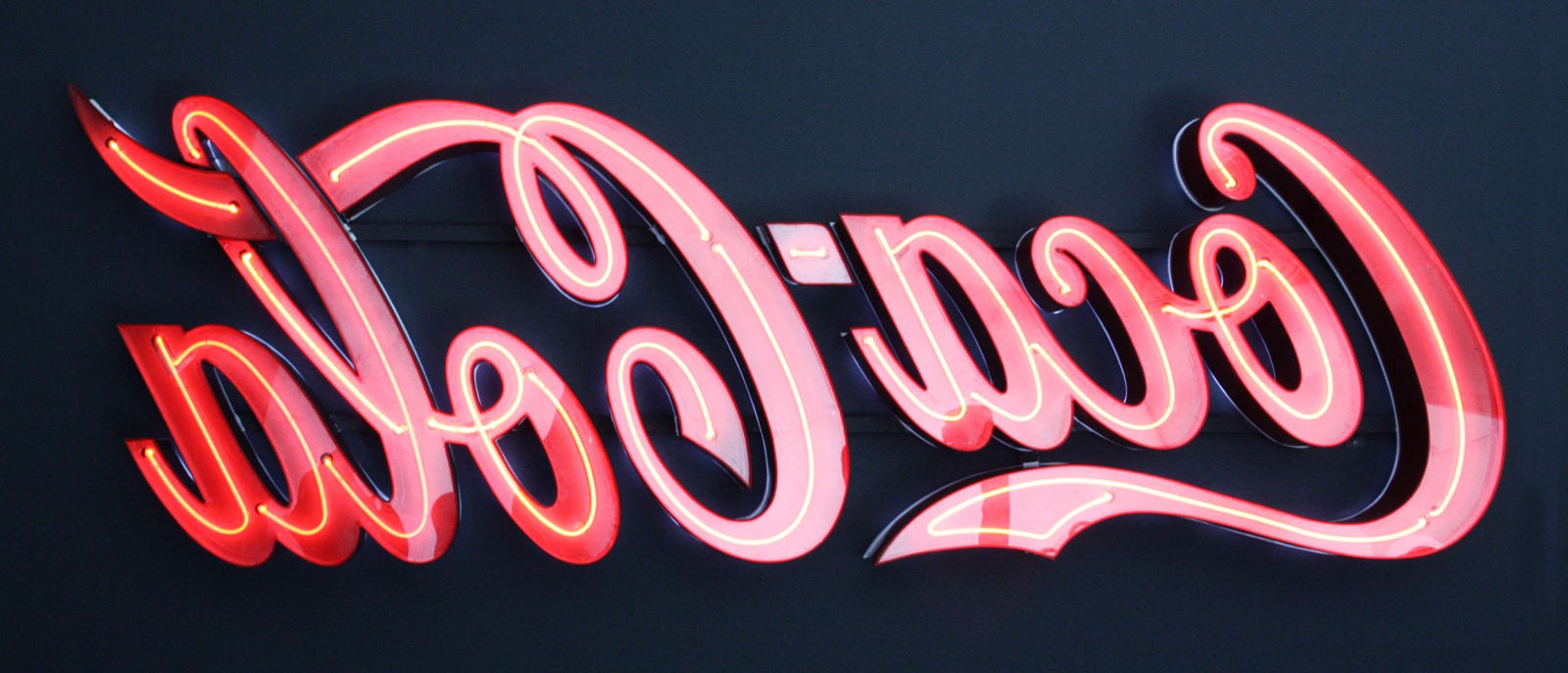 Adel Abidin, To Muhammad! To Mecca! , 2009