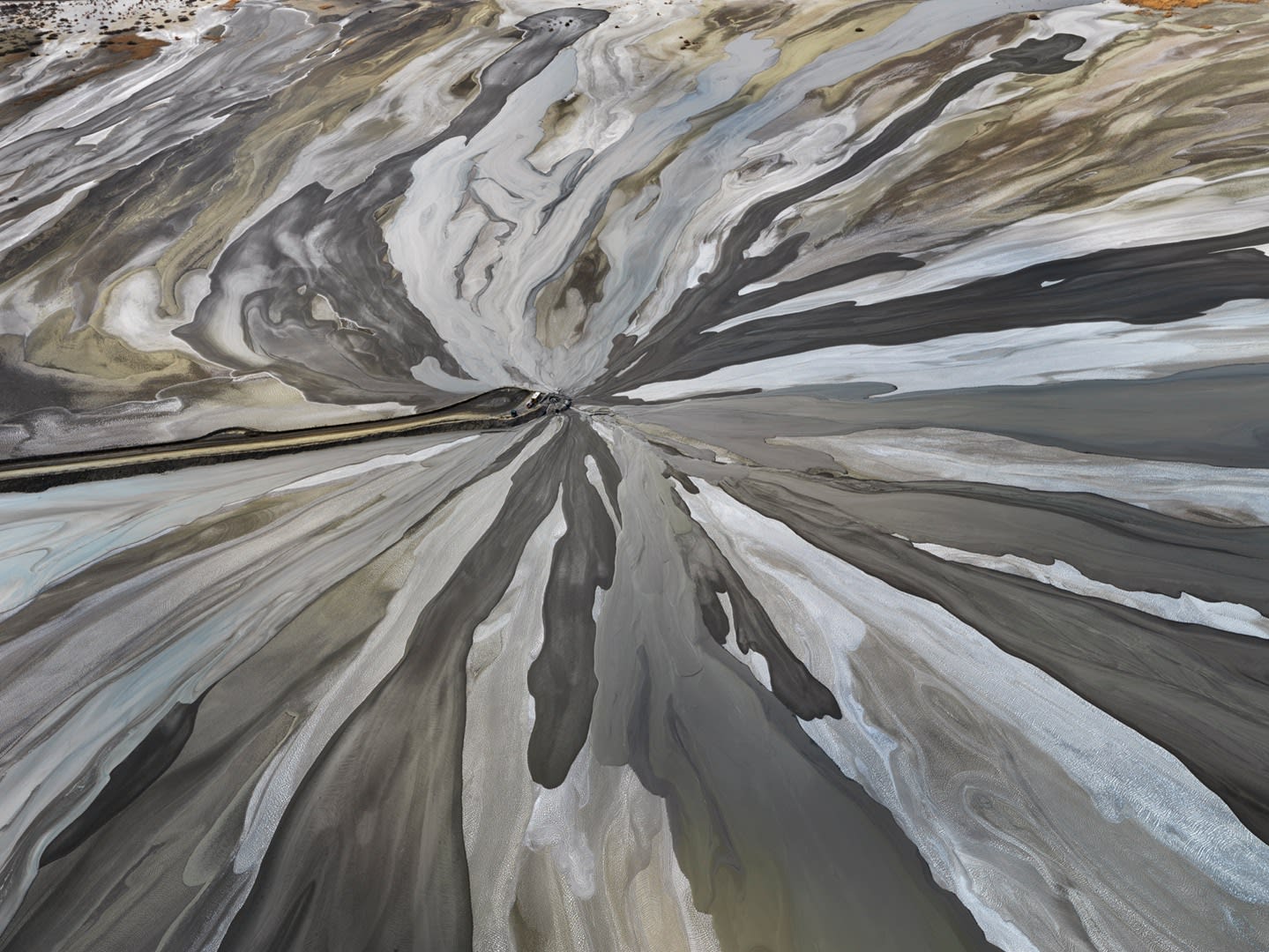 Edward Burtynsky, Tailings Pond #1, Wesselton Diamond Mine, Kimberley, Northern Cape, South Africa, 2018