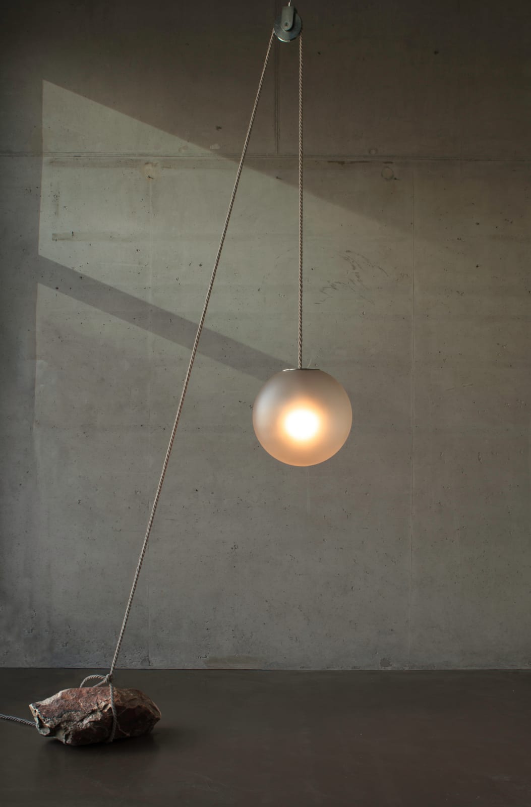 Jesse Visser, Beacon of Light (medium), 2020