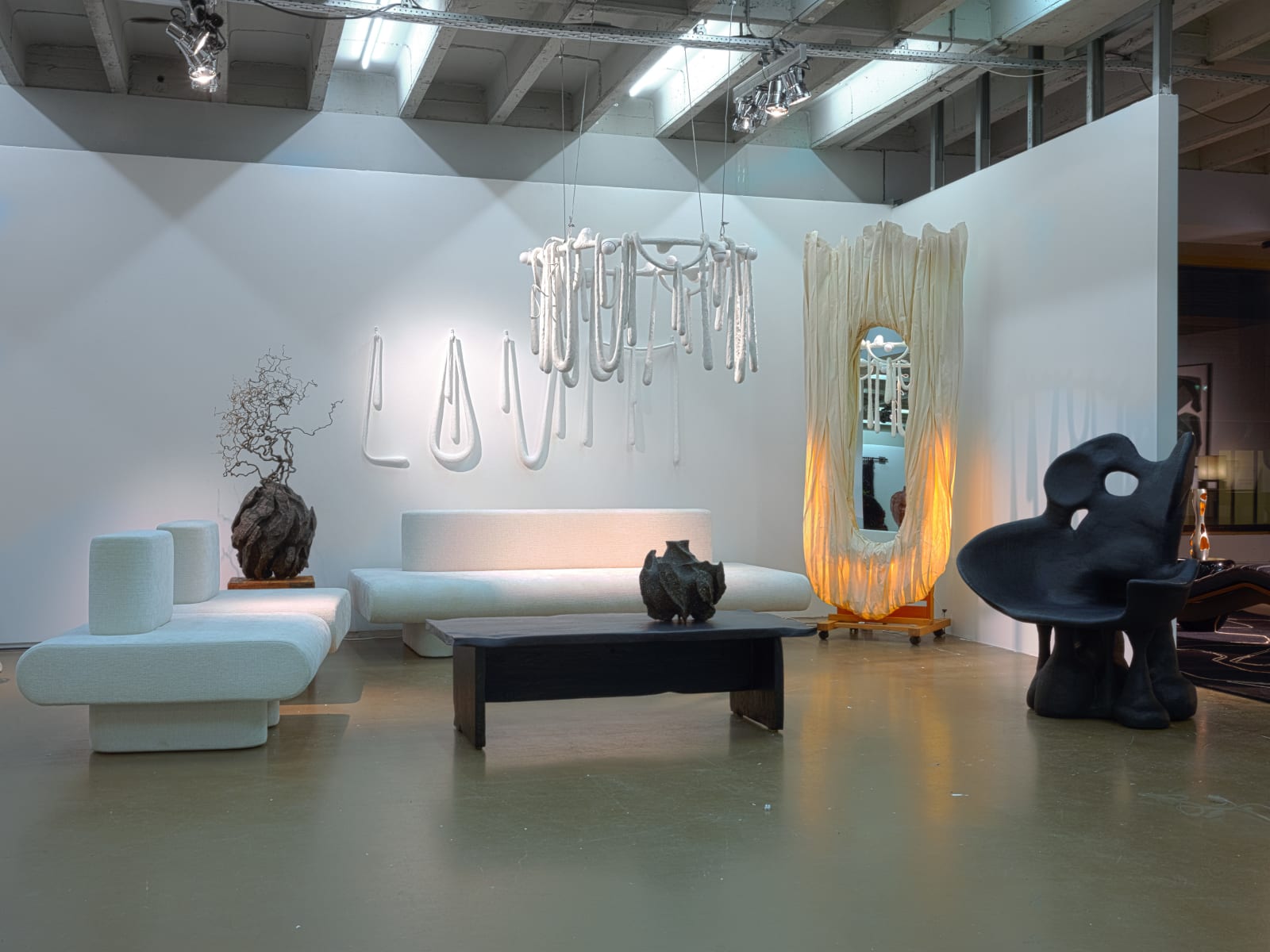 Olexandr Pinchuk, Mirror, Iron & Canvas #1, 2024