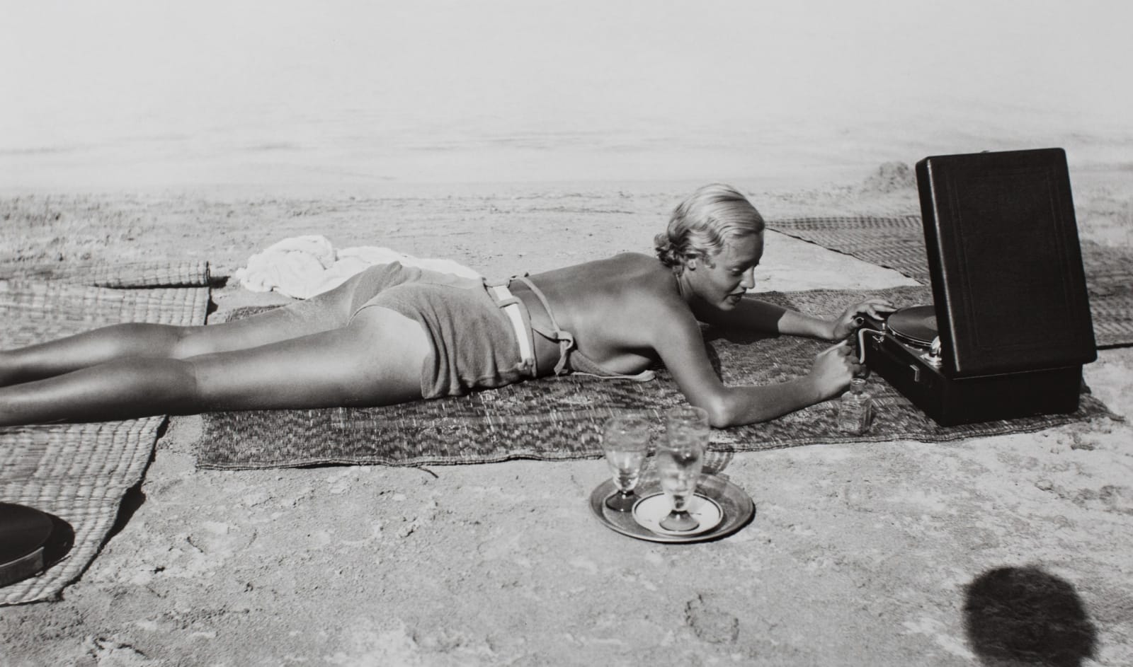 Jacques Henri Lartigue, Chou Valton, Garoupe beach, Cap d’Antibes, July, 1932