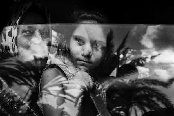 Paolo Pellegrin, LEBANON. Tyre. July, 2006. Civilians arrive in Tyre after fleeing their villages in southern Lebanon during Israeli airstrikes.