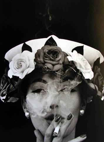William Klein, Hat + 5 Roses (Vogue) Paris, 1956