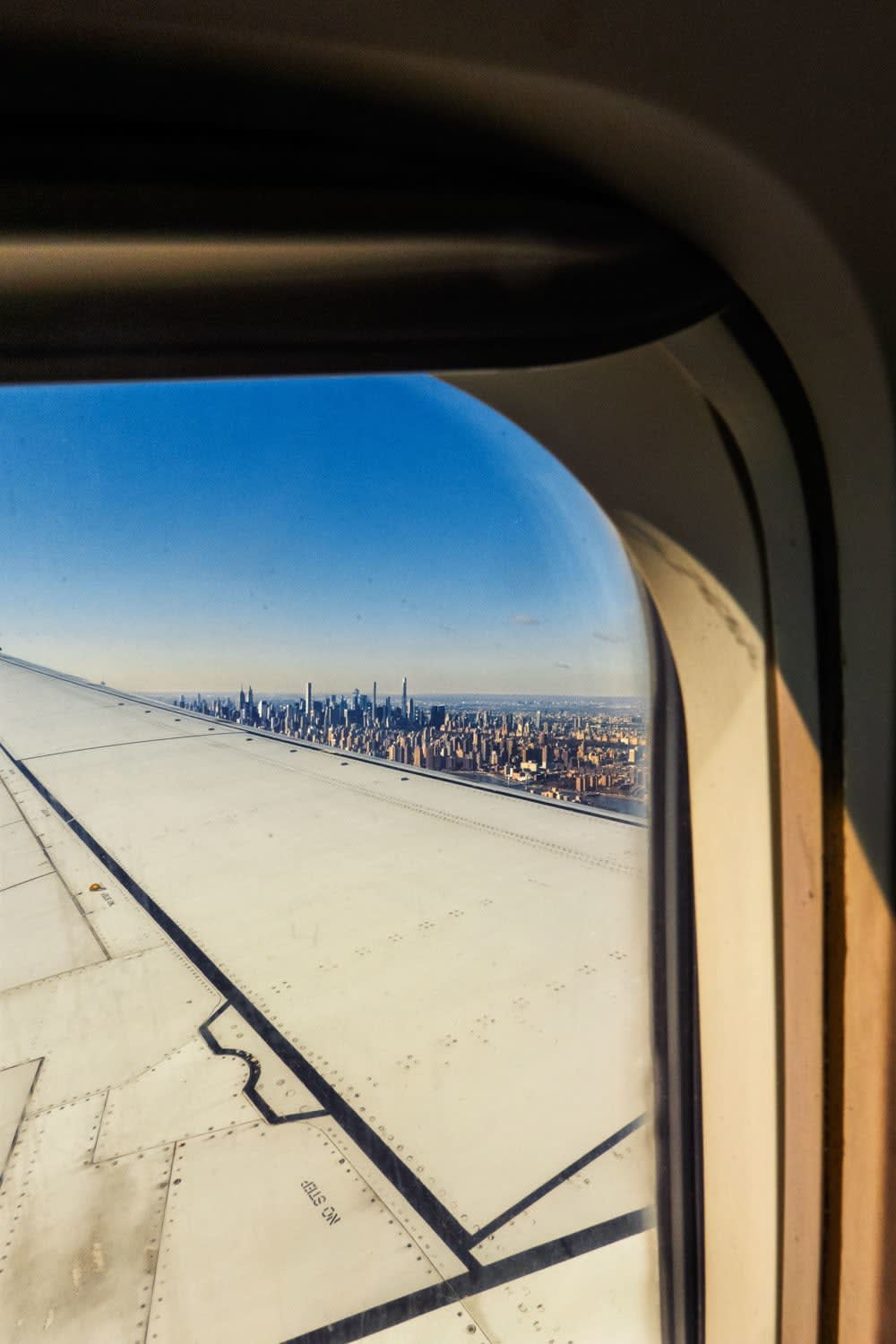 Mikko Takkunen, Manhattan from a Plane, 2021