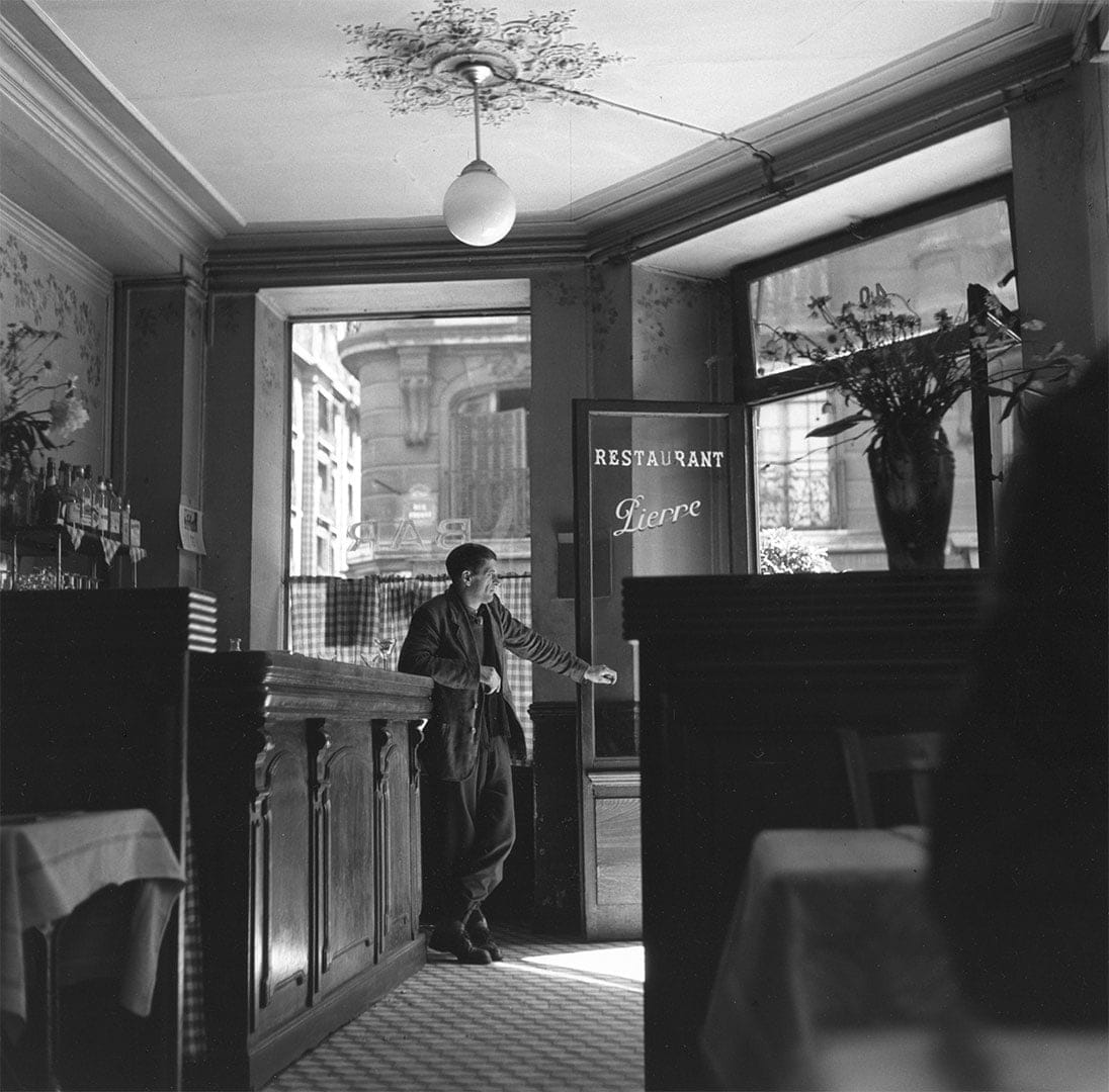 Louis Stettner, Restaurant Pierre, Paris , 1950